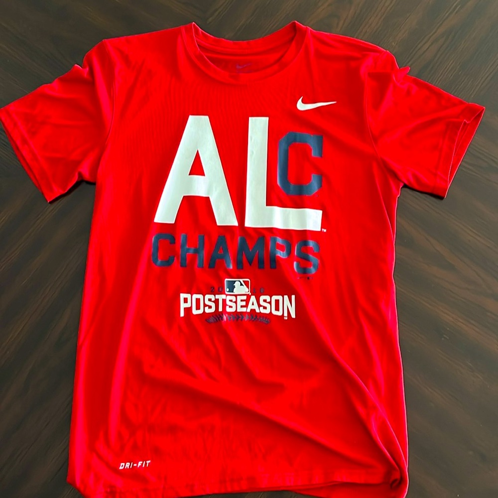 New no tag Nike Dry Fit Cleveland (Indians) Guardians